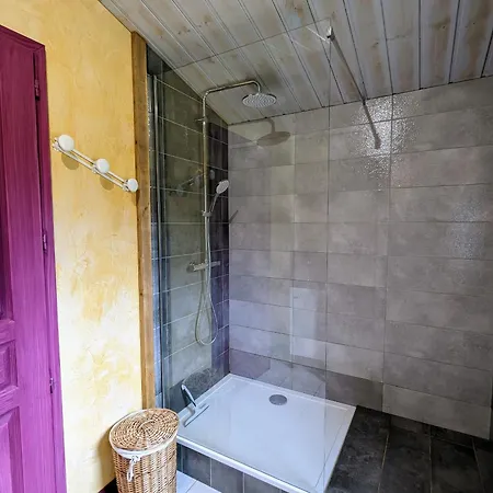 En Bois Avec Jardin, Proche Et Randonnee, Equipe Pour 8 Pers. A Vagney, Vosges - Fr-1-589-283