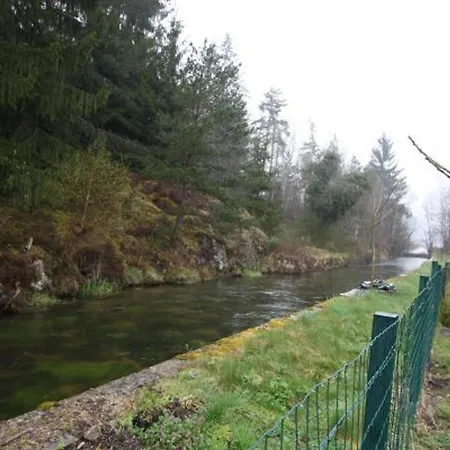 En Bois Avec Jardin, Proche Et Randonnée, équipé Pour 8 Pers. à Vagney, Vosges - Fr-1-589-283 * Vagney