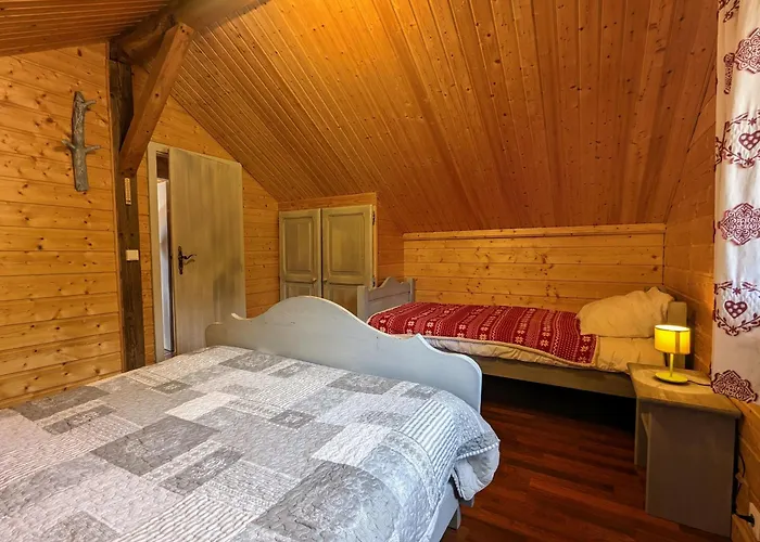 En Bois Avec Jardin, Proche Et Randonnee, Equipe Pour 8 Pers. A Vagney, Vosges - Fr-1-589-283 Prázdninový dům