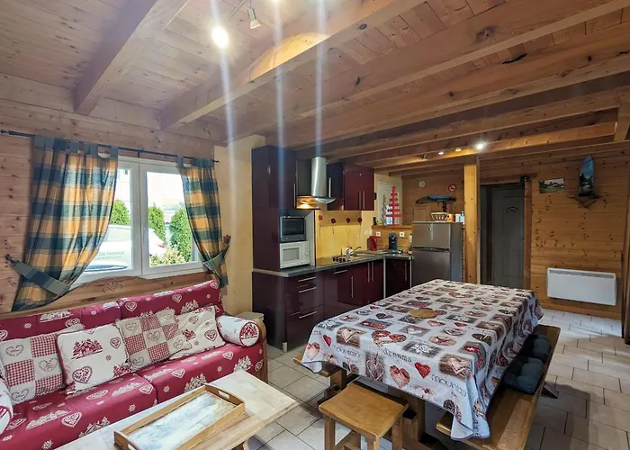 En Bois Avec Jardin, Proche Et Randonnee, Equipe Pour 8 Pers. A Vagney, Vosges - Fr-1-589-283 *